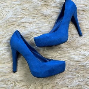 Penny Loves Kenny electric blue suede pumps